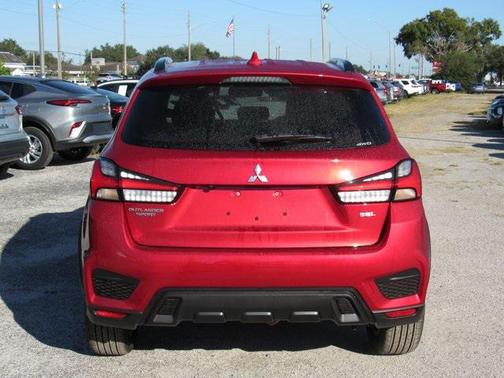 2025 Mitsubishi Outlander Sport 2.4 SEL