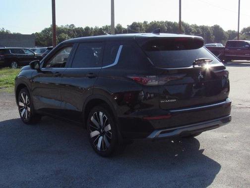 2025 Mitsubishi Outlander SE 2.5 2WD