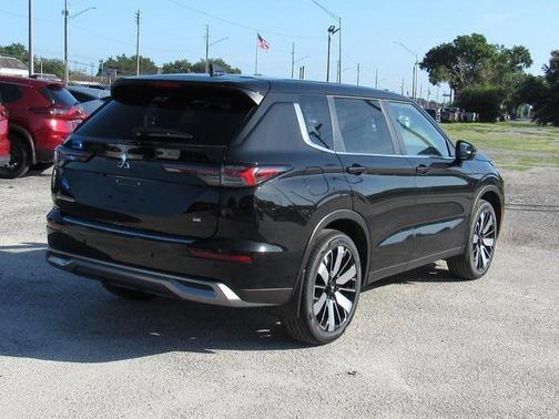2025 Mitsubishi Outlander SE 2.5 2WD