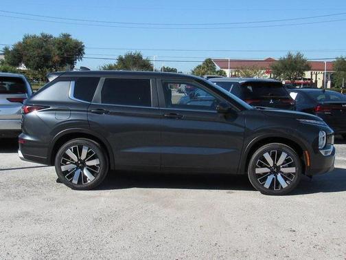 2025 Mitsubishi Outlander SE 2.5 S-AWC