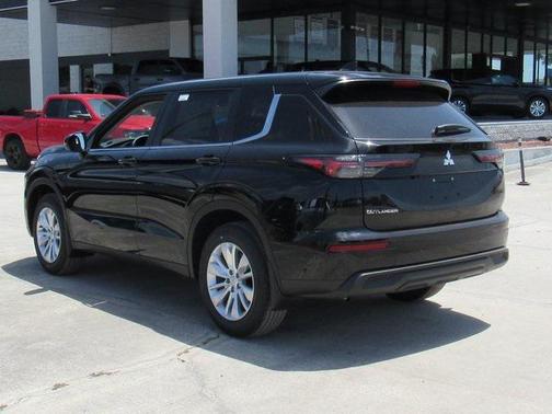 2025 Mitsubishi Outlander ES 2.5 2WD