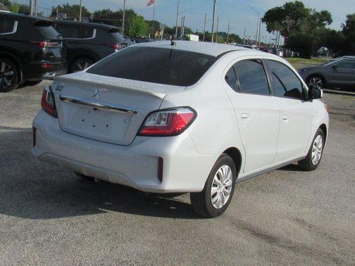 2022 Mitsubishi Mirage G4 ES