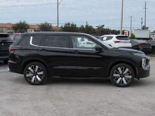 2026 Mitsubishi Outlander SE 1.5T 2WD