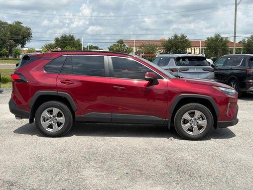 Pearl 2025 Toyota RAV4 XLE