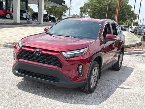 Pearl 2025 Toyota RAV4 XLE