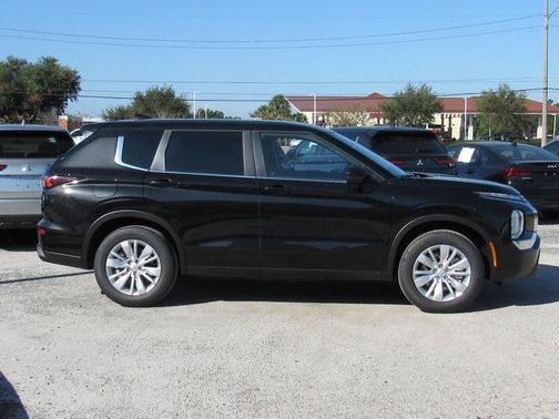 2025 Mitsubishi Outlander ES 2.5 2WD