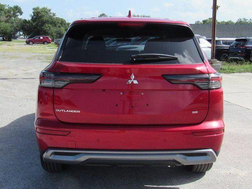 2025 Mitsubishi Outlander SE 2.5 2WD