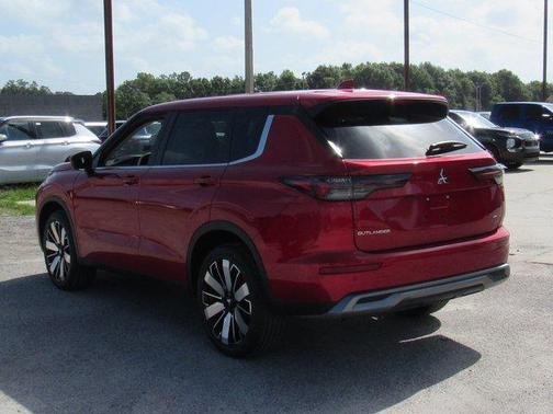 2025 Mitsubishi Outlander SE 2.5 2WD