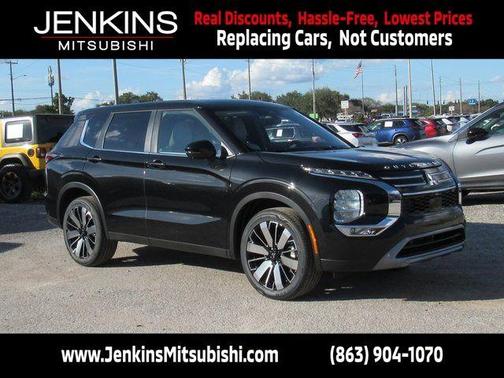Black Diamond 2026 Mitsubishi Outlander SE
