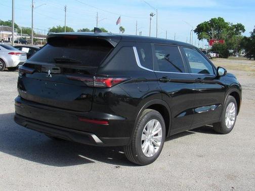 2025 Mitsubishi Outlander ES 2.5 2WD
