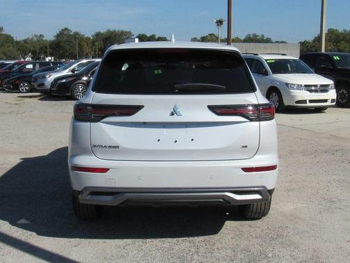 2025 Mitsubishi Outlander SE 2.5 2WD