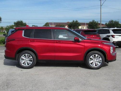 2025 Mitsubishi Outlander ES 2.5 2WD