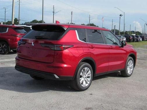 2025 Mitsubishi Outlander ES 2.5 2WD
