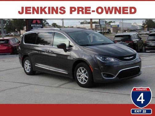 2020 Chrysler Pacifica Touring L