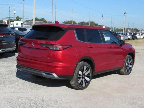 2025 Mitsubishi Outlander SE 2.5 2WD