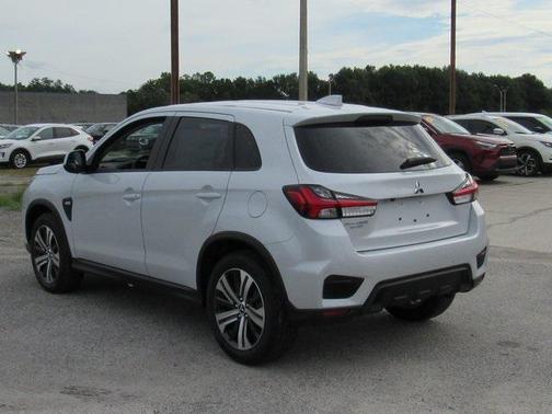 2025 Mitsubishi Outlander Sport 2.0 ES
