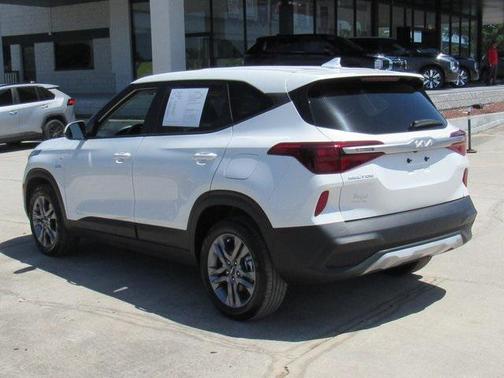 2023 Kia Seltos LX