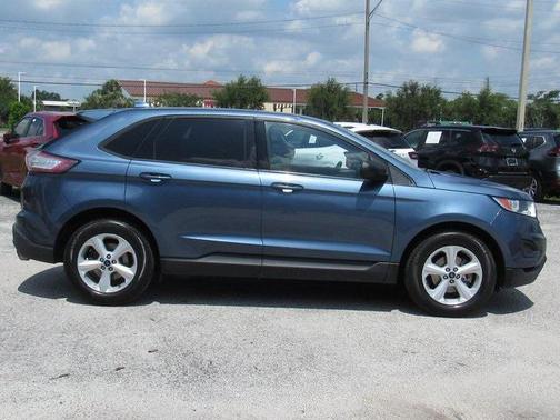 2018 Ford Edge SE