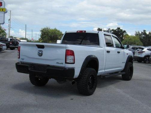 2021 RAM 2500 Tradesman Crew Cab 4x4 6'4' Box