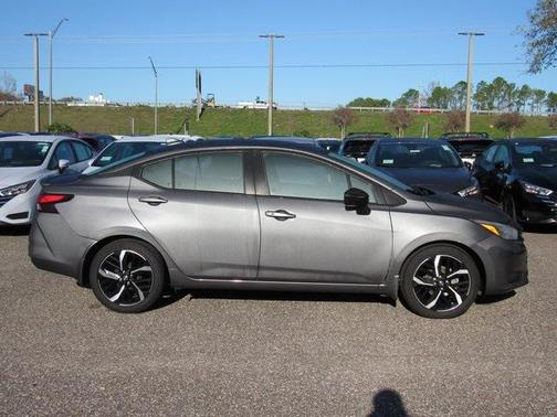 2025 Nissan Versa 1.6 S