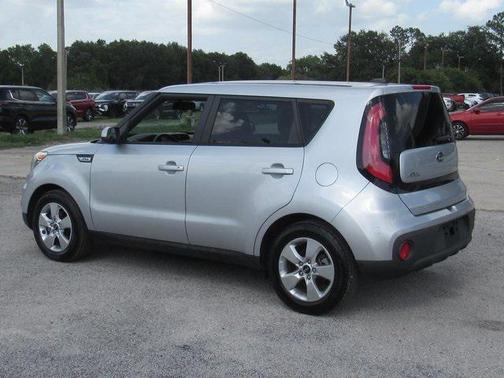 2017 Kia Soul Base