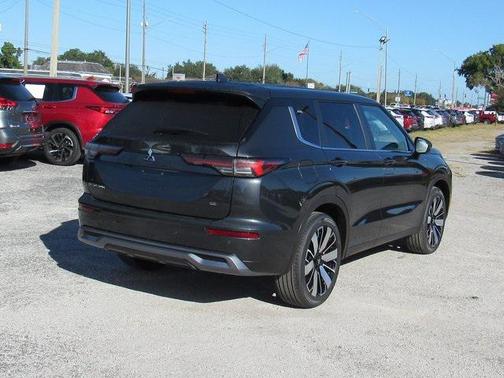 2025 Mitsubishi Outlander SE 2.5 2WD