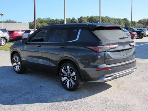 2025 Mitsubishi Outlander SE 2.5 2WD