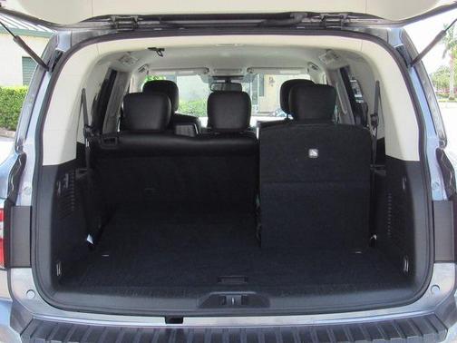 2023 Nissan Armada SV 4WD