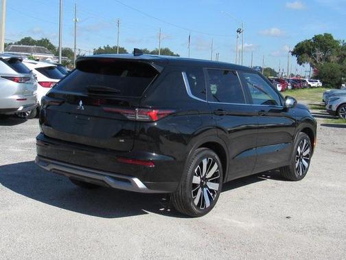 2025 Mitsubishi Outlander SE 2.5 2WD