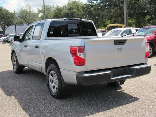 2017 Nissan Titan S