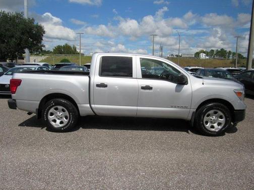 2017 Nissan Titan S