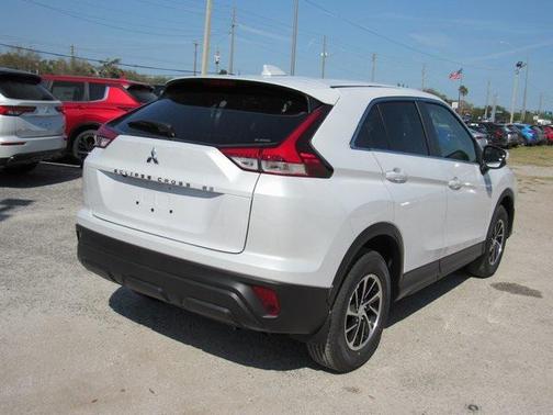 2025 Mitsubishi Eclipse Cross ES