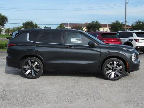 2025 Mitsubishi Outlander SE 2.5 2WD