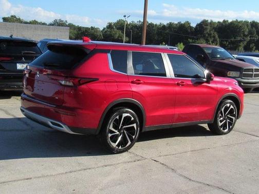 2024 Mitsubishi Outlander SE 2.5 2WD