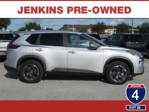 Brilliant Silver Metallic 2024 Nissan Rogue SV