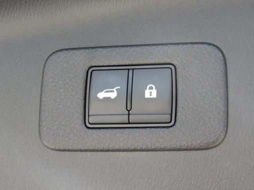 2022 Nissan Armada SL 2WD