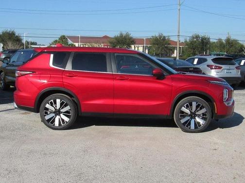 2025 Mitsubishi Outlander SE 2.5 2WD