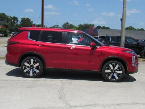2025 Mitsubishi Outlander SE 2.5 2WD