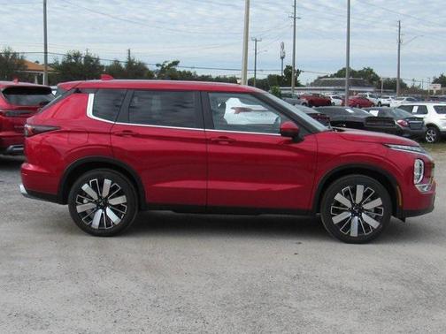 2026 Mitsubishi Outlander SE 1.5T 2WD