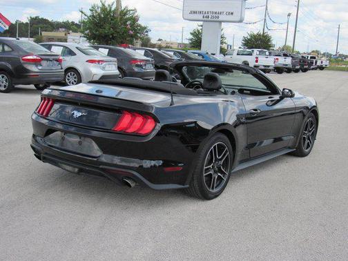 2023 Ford Mustang EcoBoost Premium