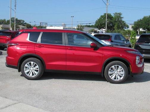 2025 Mitsubishi Outlander ES 2.5 2WD