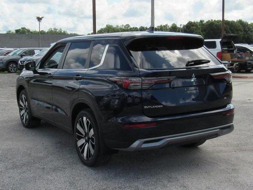 2025 Mitsubishi Outlander SE 2.5 2WD