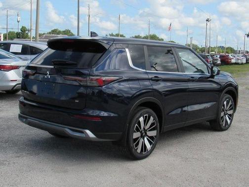 2025 Mitsubishi Outlander SE 2.5 2WD