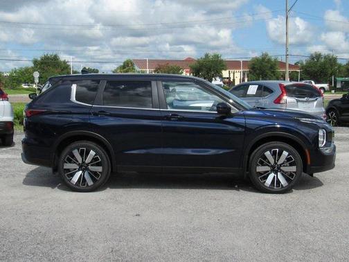2025 Mitsubishi Outlander SE 2.5 2WD