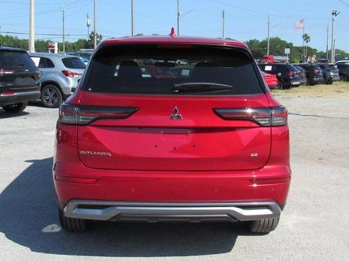 2025 Mitsubishi Outlander SE 2.5 2WD