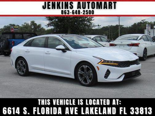 Glacial White Pearl 2022 Kia K5 EX