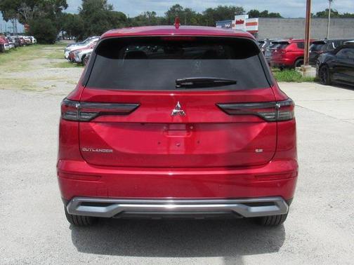 2025 Mitsubishi Outlander SE 2.5 2WD