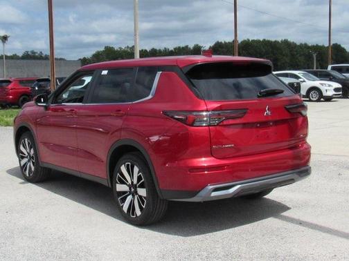 2025 Mitsubishi Outlander SE 2.5 2WD