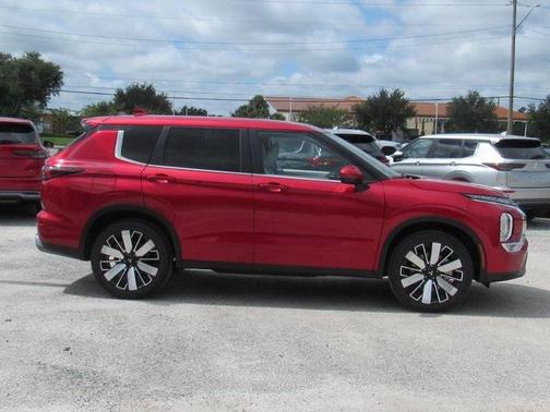 2025 Mitsubishi Outlander SE 2.5 2WD