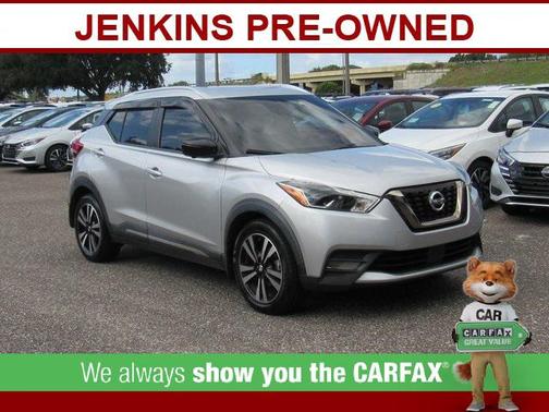 2020 Nissan Kicks SR